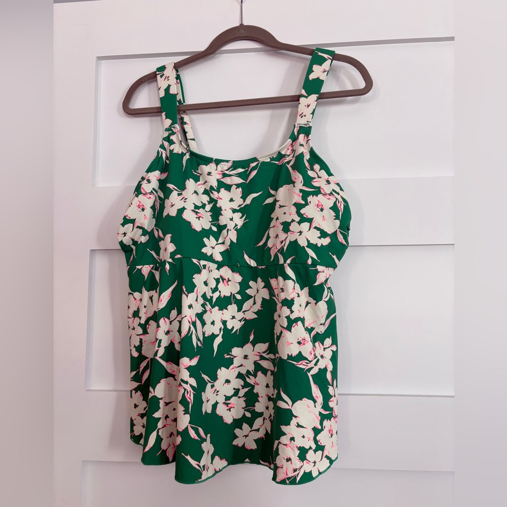 Lands End Swim Floral Green tankini top only size XL